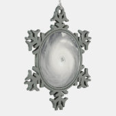 Auge des Hurrikans Schneeflocken Zinn-Ornament (Links)