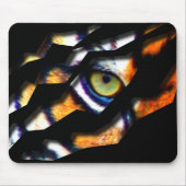 Auge des Tigerreißs durch Mousepad (Vorne)