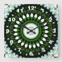 Auge des weißen Magnolien Quadratische Wanduhr