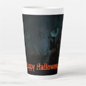 Augen einer schwarzen Katze Spooky Halloween Latte Milchtasse (Vorderseite)