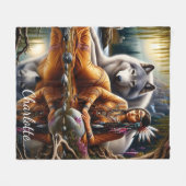 Augenblick der Ruhe: Indianerin und Wolf Fleecedecke (Vorderseite (Horizontal))