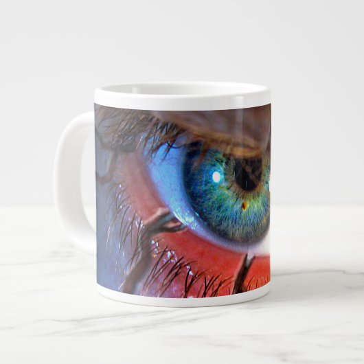 Augenbrauen Jumbo-Tasse (Vorderseite Links)