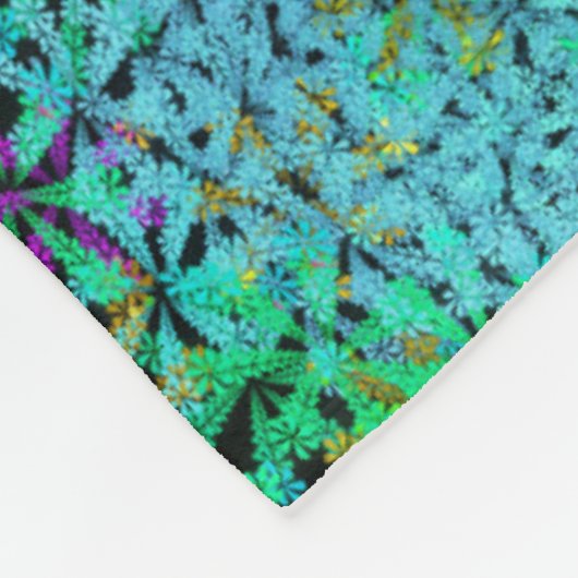 Augenfänger! Fraktal-Blume in coolen Farben - Fleecedecke (Ecke)