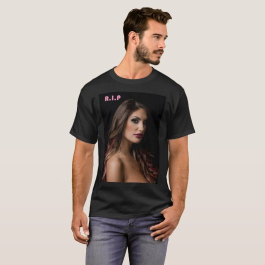 August Ames T - Shirt Erholung in Peace rip Essent (Vorne ganz)