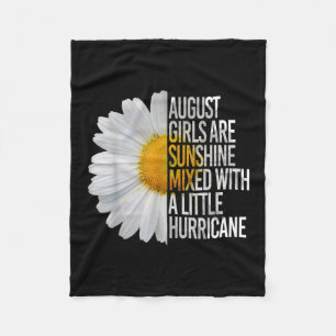 August Birthday Womens Gift Funny Daisy Zitat Gesc Fleecedecke
