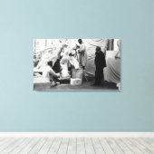 Auguste Rodin in seinem Pariser Studio Leinwanddruck (Insitu (Holzboden))