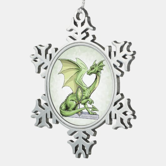Augusts Geburtssteingebürgerdrache: Peridot Schneeflocken Zinn-Ornament (Rechts)