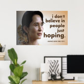 Aung san suu kyi quotes poster (Heimbüro)