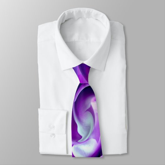 Aura Krawatte (Gebunden)