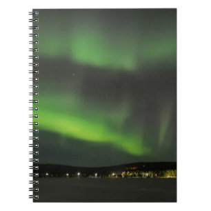 Aurora borealis im Himmelnotizbuch Notizblock