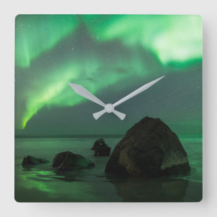 Aurora Borealis   Lofoten Beach Norwegen Quadratische Wanduhr