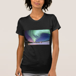 Aurora Borealis oder Nordlichter, Alaska T-Shirt