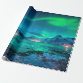 Aurora borealis over the sea coast, snowy mountain geschenkpapier (Ungerollt)