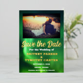 Aurora Borealis Sky QR Code Foto Hochzeit Folieneinladung (Stehend vorne)