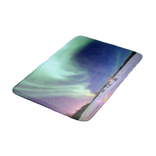 Aurora Borealis über Alaska Badematte (Schrägansicht)