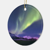 Aurora Borealis über Lyngenfjorden Norwegen Keramikornament (Links)