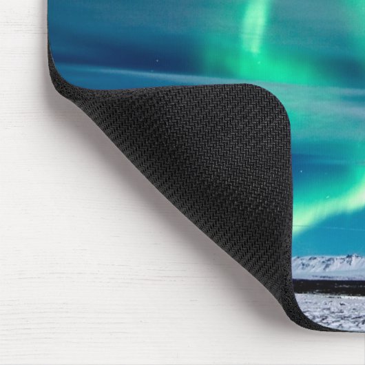 Aurora Borealis über Mosfellsheiði Mousepad (Ecke)