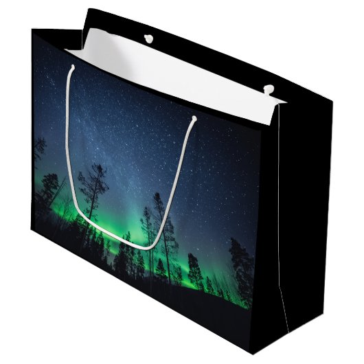 Aurora Forest Astro Foto Große Geschenktüte (Vorderseite Schrägansicht)