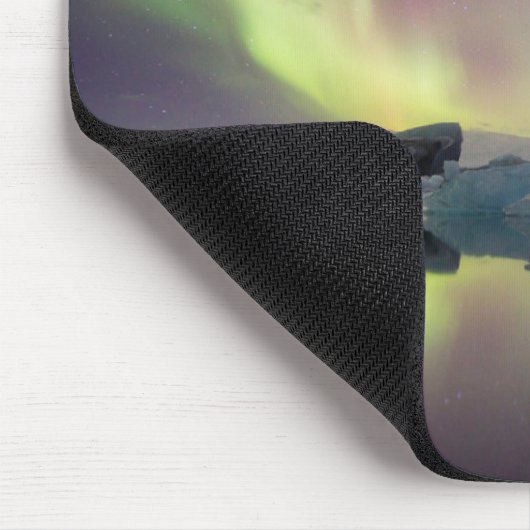 Aurora Lights Reflektion in Lagoon Mousepad (Ecke)