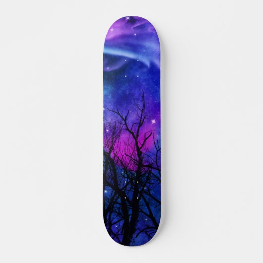 Aurora Skies Skateboard (Vorne)