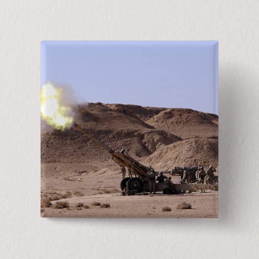 Aus dem Maultier entstehen Flammen und Rauch Button (Vorderseite)