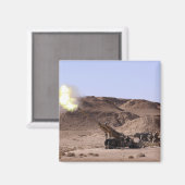 Aus dem Maultier entstehen Flammen und Rauch Magnet (Vorderseite/Rückseite)