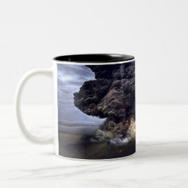Ausbrechen des Vulkans auf Berg Zweifarbige Tasse