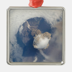 Ausbruch des Vulkans Sarychev 2 Ornament Aus Metall