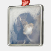 Ausbruch des Vulkans Sarychev 2 Ornament Aus Metall (Links)