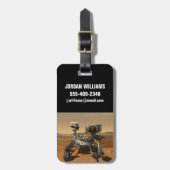 Ausdauerrenderung auf der Oberfläche von Mars. Gepäckanhänger (Vorderseite vertikal)