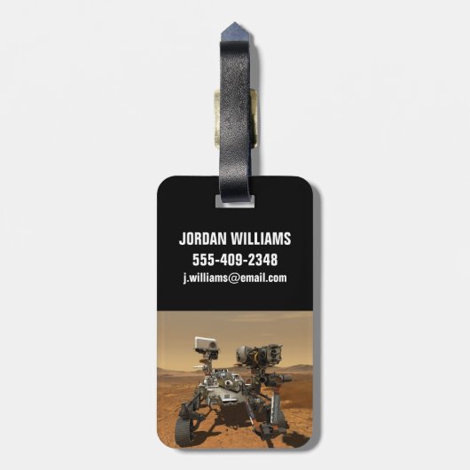 Ausdauerrenderung auf der Oberfläche von Mars. Gepäckanhänger (Rückseite vertikal)