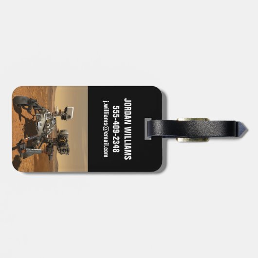 Ausdauerrenderung auf der Oberfläche von Mars. Gepäckanhänger (Rückseite horizontal)