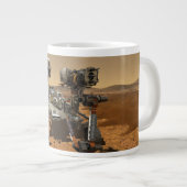 Ausdauerrenderung auf der Oberfläche von Mars. Jumbo-Tasse (Vorderseite Rechts)