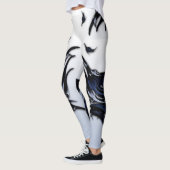 "Ausdruck im Mittelmeerraum", Leggings (Links)