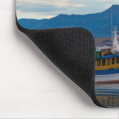 Ausflugsboote auf der Bucht von Seno Ultima Espera Mousepad (Ecke)