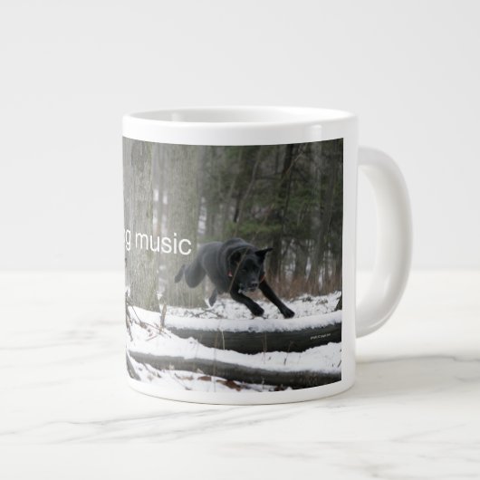 Ausführen der Dog Music Jumbo-Tasse (Vorderseite Rechts)