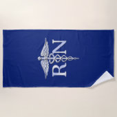 Ausgebildete Krankenschwester RNCaduceus auf Strandtuch (Vorderseite)