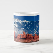 Ausgeglichene Felsen-Spur Jumbo-Tasse (Vorderseite)