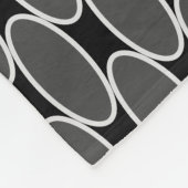 Ausgeklügeltes, schwarz-graues, gepolstertes Muste Fleecedecke (Ecke)