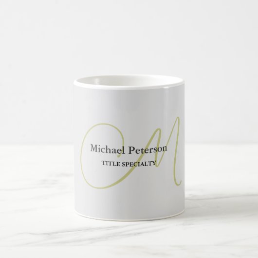 Ausgereifte Script Monogram Initial Modern Kaffeetasse (Mittel)