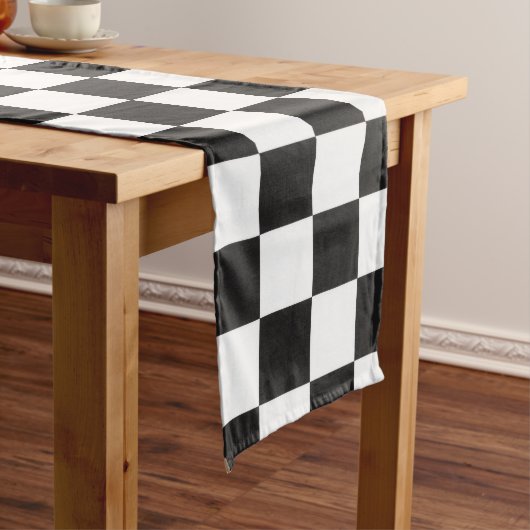 Ausgereiftes Schwarz-Weiß-Muster Großer Tischläufer (Beispiel)
