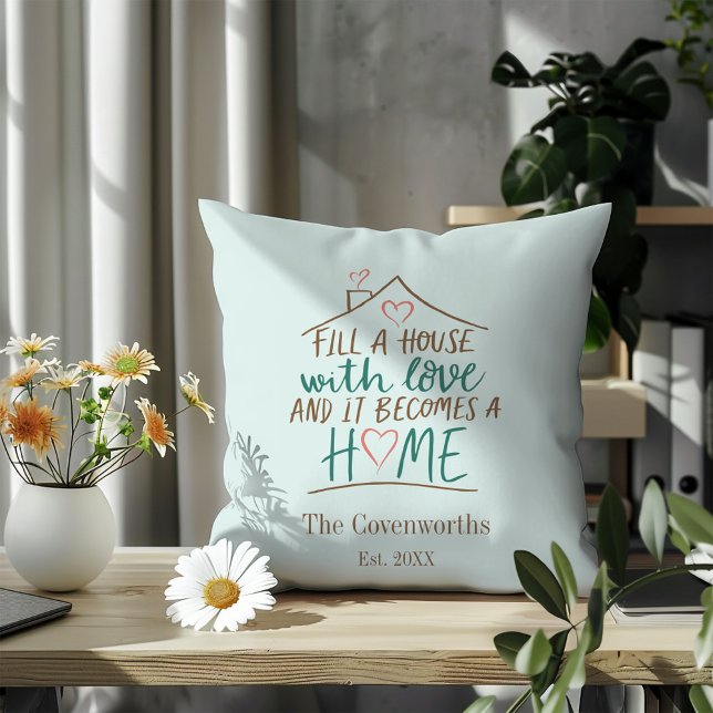 Ausgestattet mit Liebe, benutzerdefinierbar Kissen (Filled with Love Housewarming Pillow)