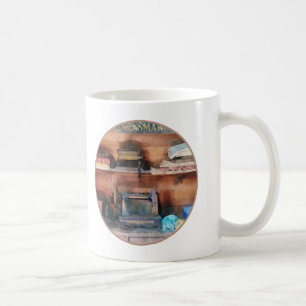 Ausrüstung und Nähmaschine Kaffeetasse