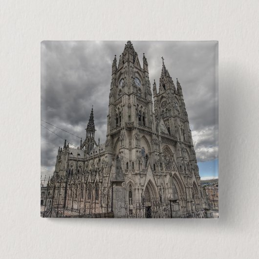 Außenansicht der Basilika in Quito, Ecuador Button (Vorderseite)
