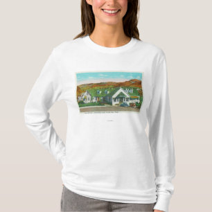 Außenansicht der grünen Hütte Caf� T-Shirt