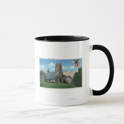 Außenansicht der katholischen Kapelle Tasse (Rechts)