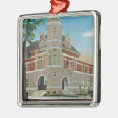 Außenansicht der Post 3 Silbernes Ornament (Links)