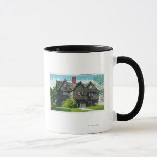 Außenansicht des alten Hexe-Hauses Tasse