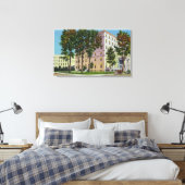 Außenansicht des Augusta-Hauses Leinwanddruck (Insitu (Schlafzimmer))