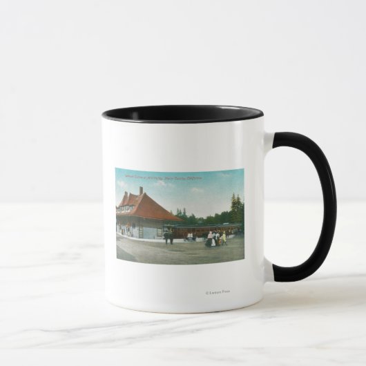 Außenansicht des Bahnhofs Tasse (Rechts)